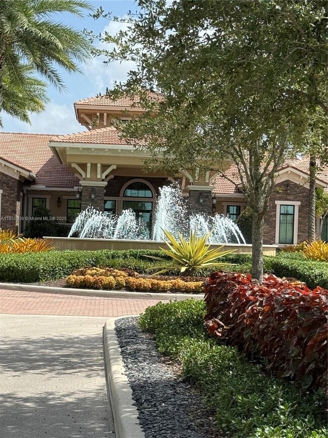 Building Photo - 12150 Bastille Cir S