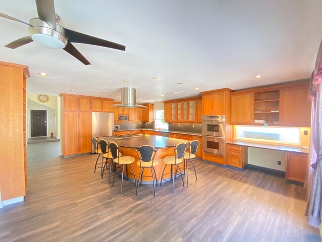 Building Photo - Remodeled Modern Single Story, Benicia