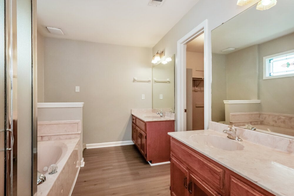 Building Photo - 7481 Gingerhill Ln