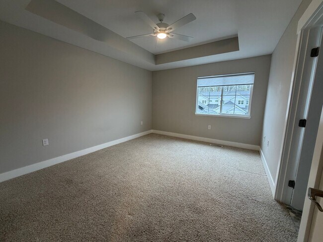 Building Photo - 2351 Watertown Wy