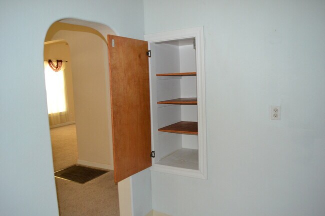 Building Photo - Nice and previously remodeled 2 bedroom w/ detached 3rd bedroom, carport & storage garage in Clay...