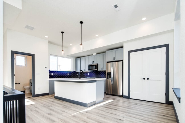 Floorplan - 3569 S Pennsylvania St