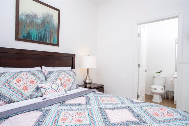 Building Photo - 2606 Rosemont Cir