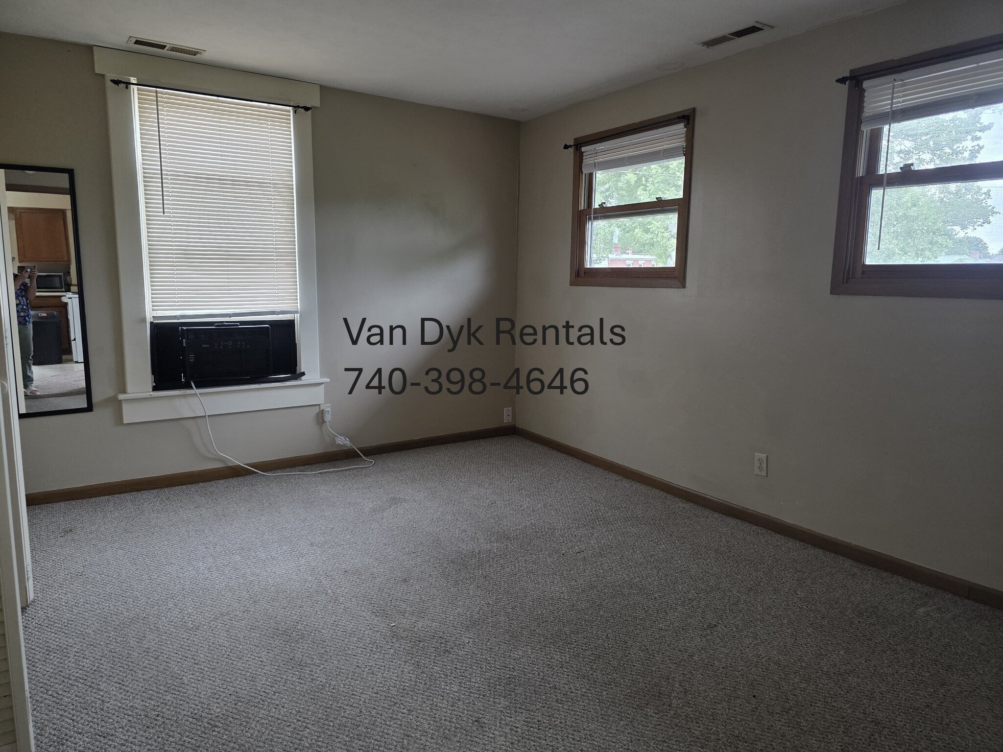 Building Photo - 207 Scammel St