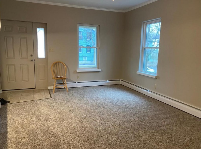 Building Photo - 322 Park Pl