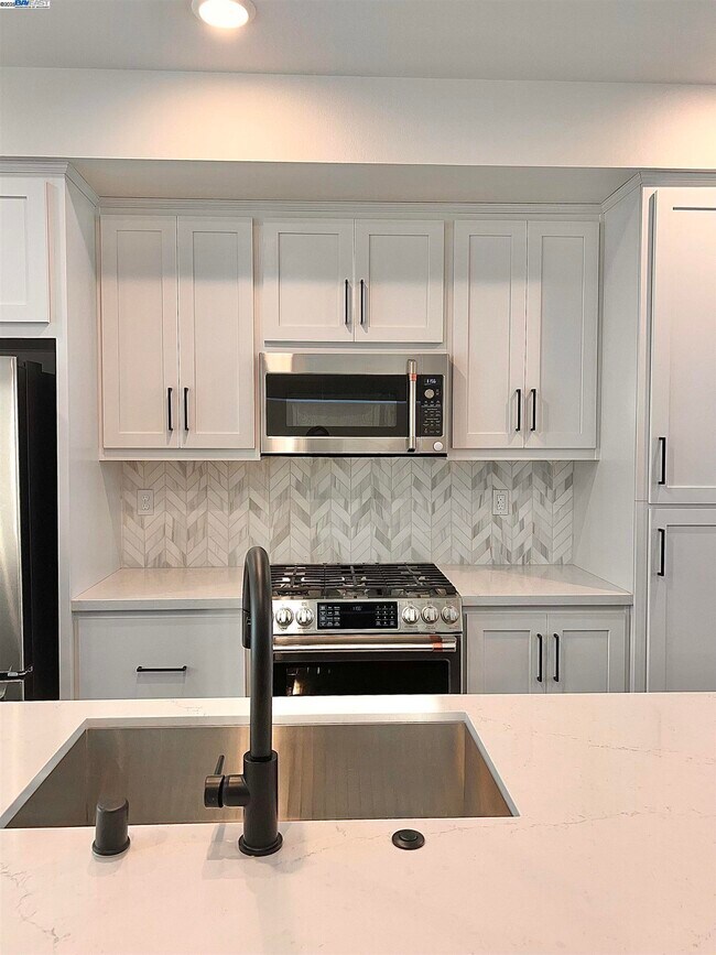 Building Photo - 1712 17th St