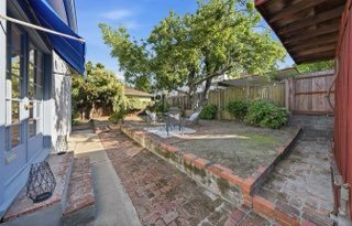 Building Photo - 848 Talbart St