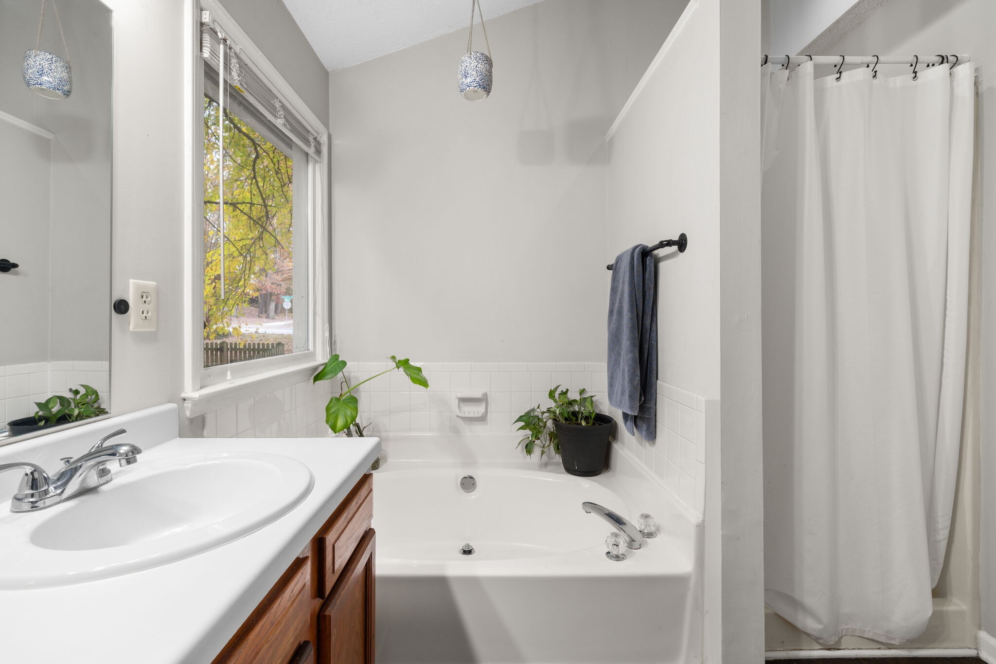 Master Bathroom - 3521 Greywood Drive