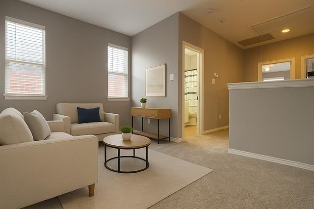 Building Photo - 16033 Alvarado Dr