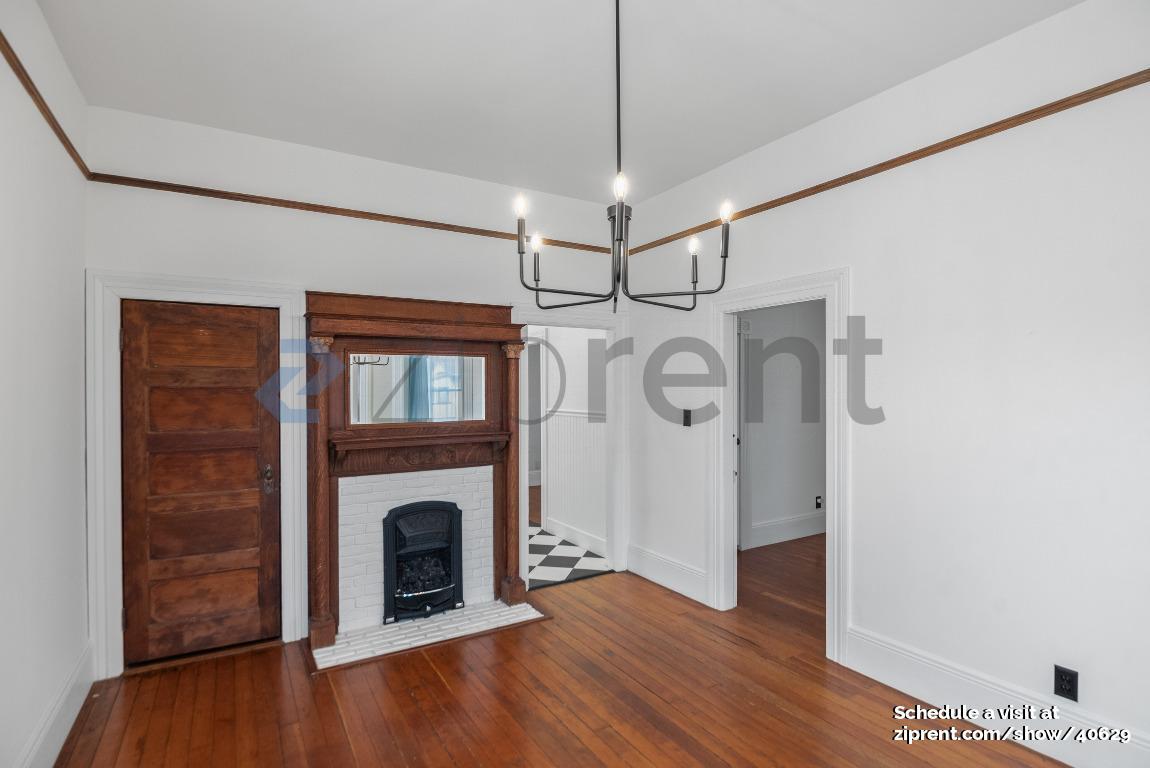 Building Photo - 3125 Linden St