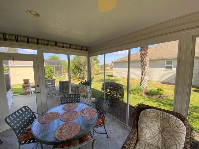 Building Photo - Gorgeous ANNUAL 3 + 2 Furnished Home in The Village of Duval w/Views