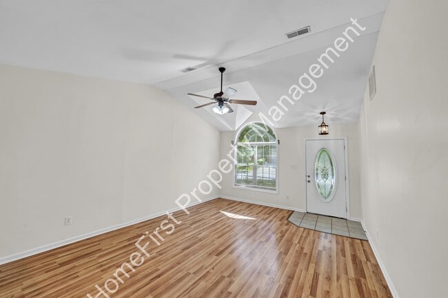 Building Photo - 137 Angel Falls Dr