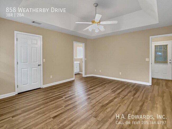 Building Photo - 858 Weatherby Dr