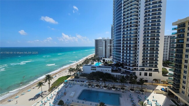 Primary Photo - 2501 S Ocean Dr