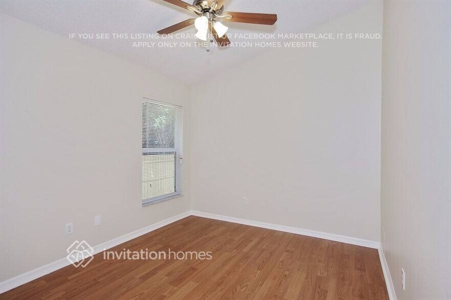 Building Photo - 2242 Pelinion St
