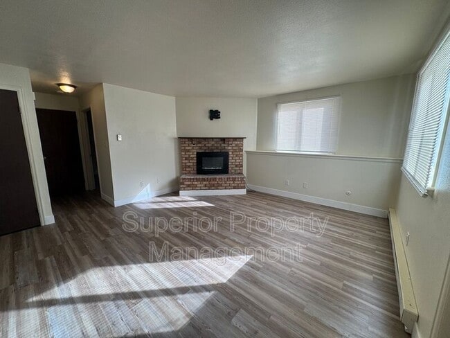 Building Photo - 4950 King Arthur Way