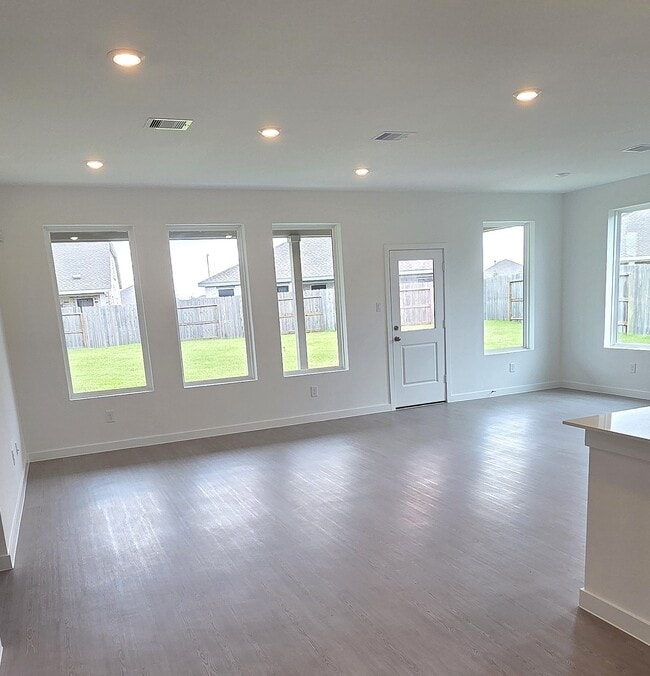 Building Photo - 2507 Cantera Bluff Ln
