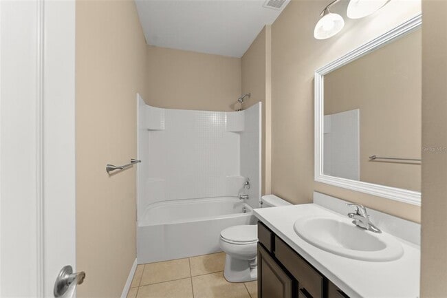 Building Photo - 5367 Creekside Park Ave
