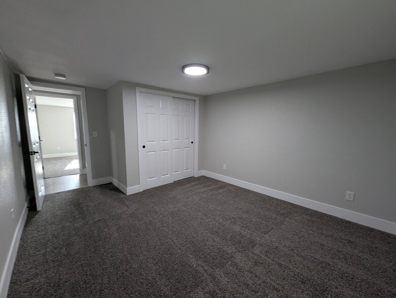 Building Photo - 95 Arbol Ave