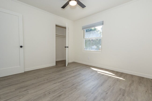 Building Photo - Newly Remodeled 3Bd/2Ba Home in North Pacific Beach Just Blocks From Tourmaline Surf Beach!