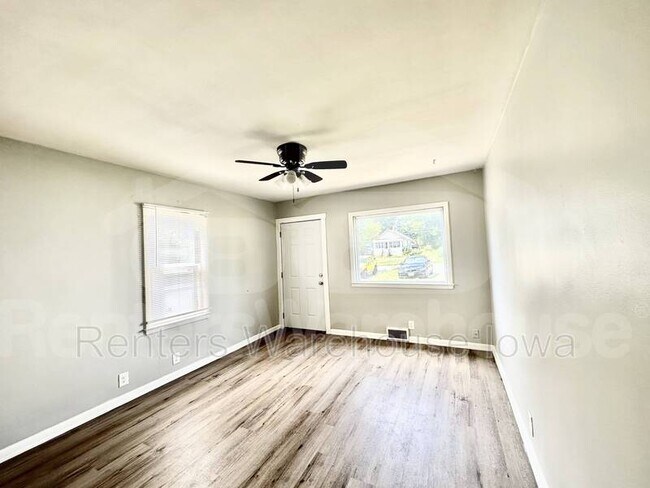 Building Photo - 1210 1/2 West Street