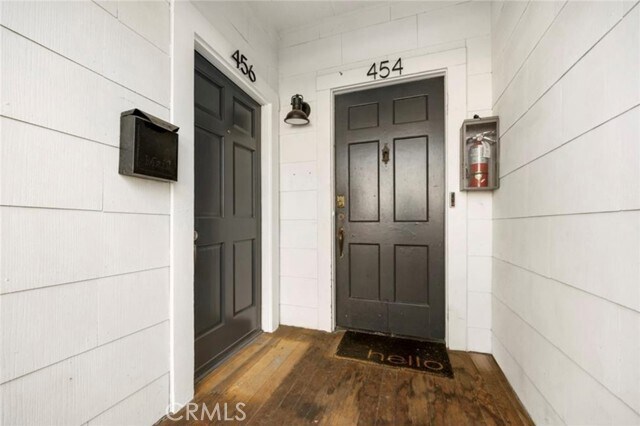 Building Photo - 455 Linden Ave