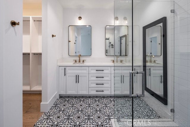 Building Photo - 616 Acacia Ave