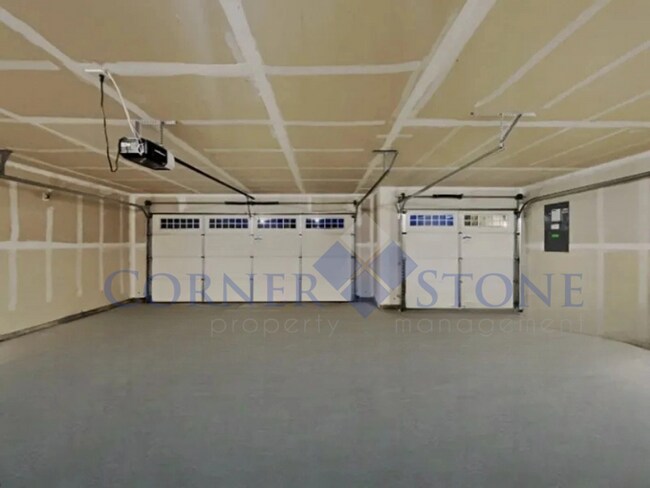 Building Photo - Stunning Home in Meridain!