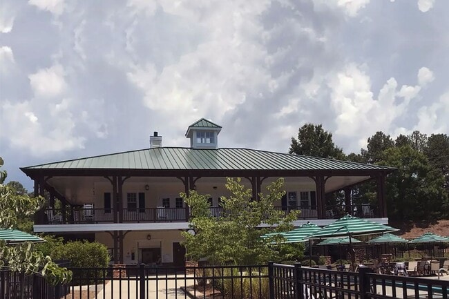 Building Photo - NEW LISTING in Cary NC!!