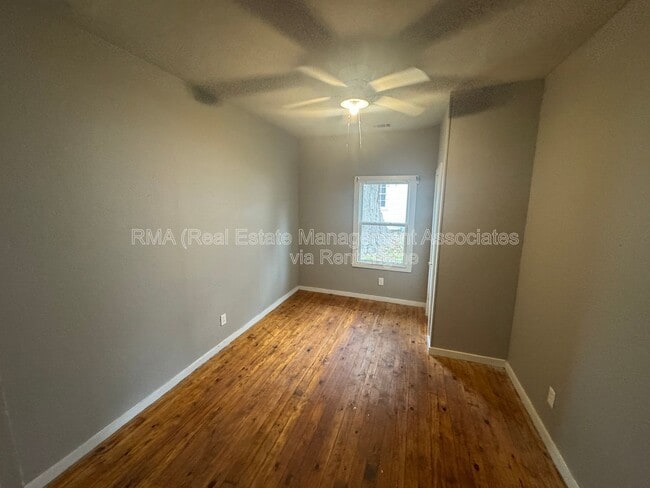 Building Photo - 331 W College Dr