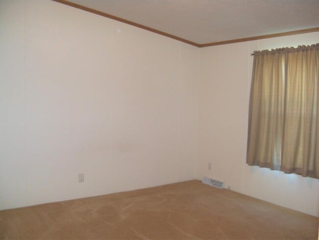 Building Photo - 8311 Shepherd Rd