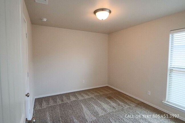 Building Photo - 7431 104th St