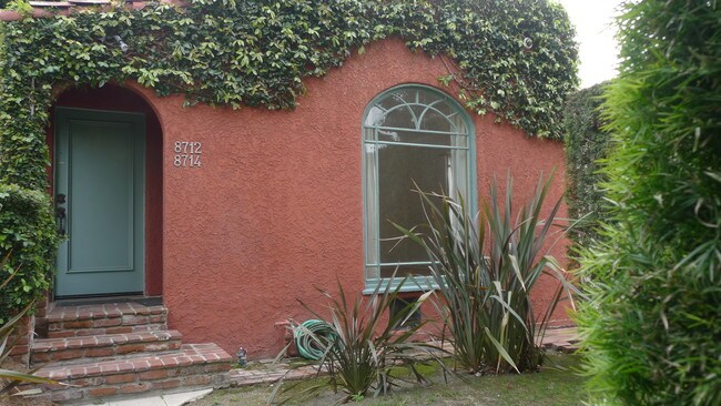 Building Photo - 8714 Rangely Ave