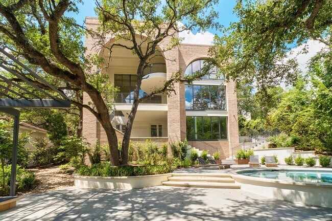 Building Photo - 4500 River Wood Ct