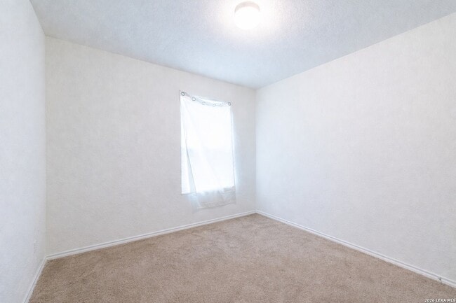 Building Photo - 342 Mistflower