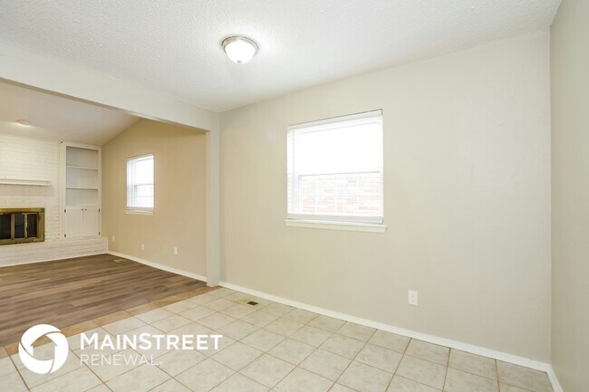 Building Photo - 806 Arlington Dr