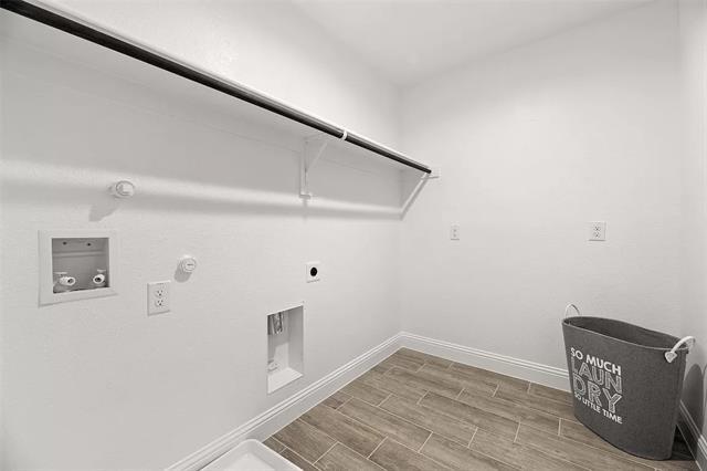Building Photo - 521 Sandiford Ct