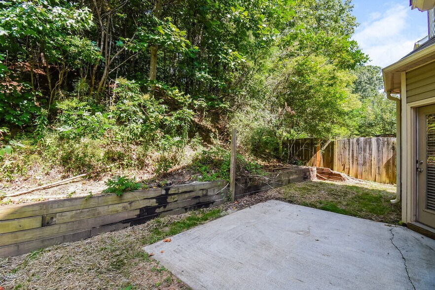 Building Photo - 125 Bethany Manor Dr