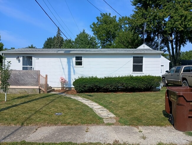 Primary Photo - Unit 23