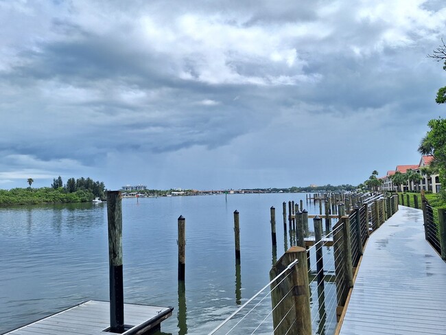 Building Photo - BOUCHELLE ISLAND - RIVER FRONT 2BR 2BA LON...