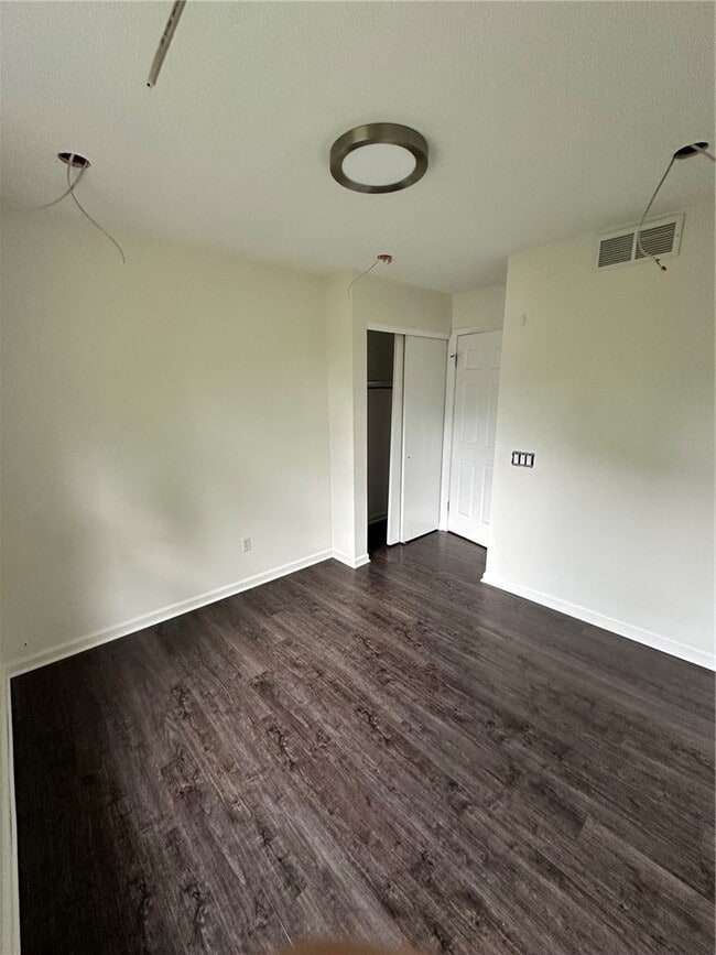 Building Photo - 6437 Sterling Cir