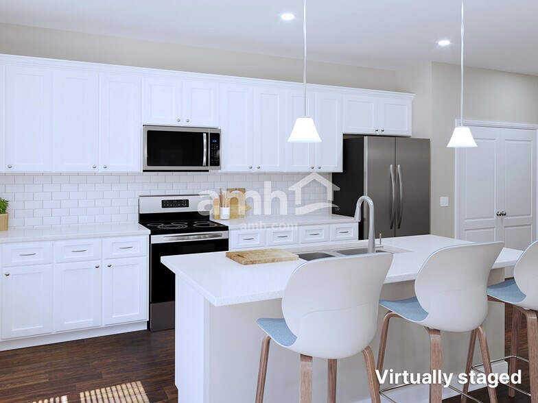 Building Photo - 136 Hamilton Park Dr