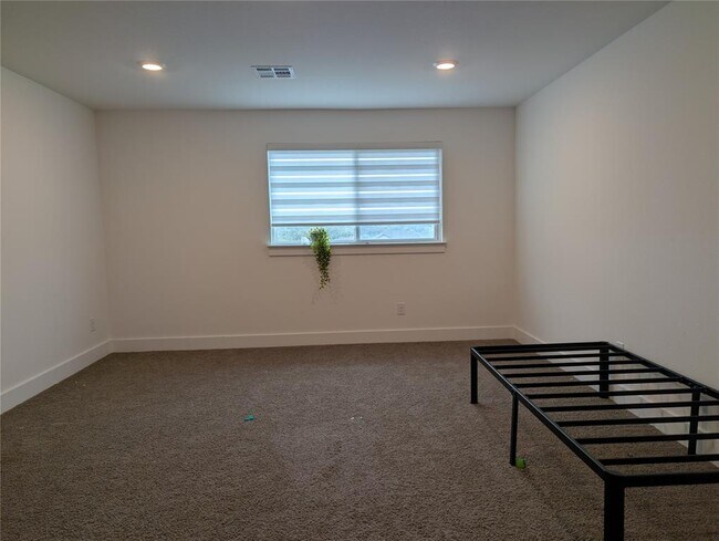 Building Photo - 1436 Mulberry Oak Ln