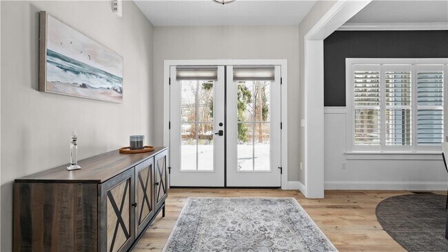 Building Photo - 1241 Saugatucket Rd