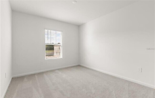 Building Photo - 2865 Pierr St