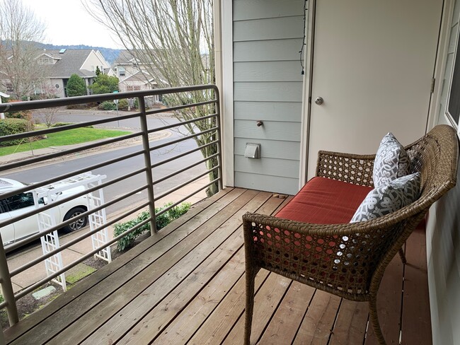 Balcony - 15058 NW Central Dr