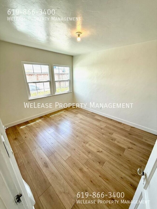 Building Photo - 4327 Euclid Ave