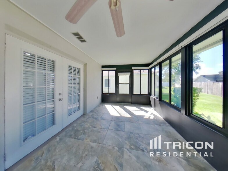 Building Photo - 12895 Downstream Cir