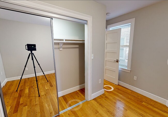 Building Photo - 904 Massachusetts Ave