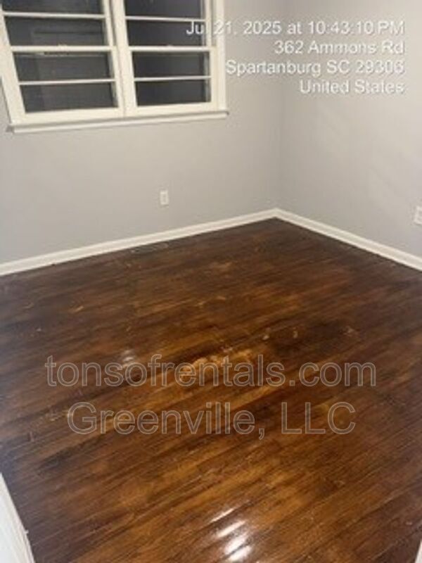 Building Photo - 366 Ammons Rd